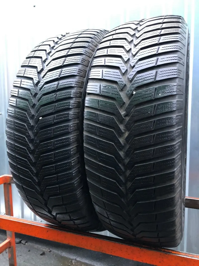 Пара б/у шин 205/60 R16 Vredestein Snowtrac 3