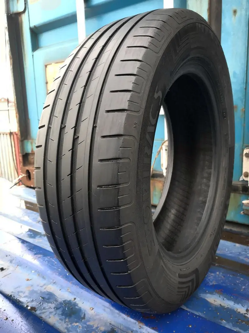 Б/у шина 205/60 R16 Vredestein Sportrac 5
