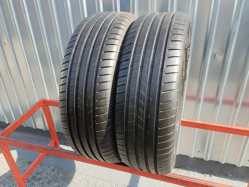 Пара б/у шин 205/60 R16 Vredestein Ultrac