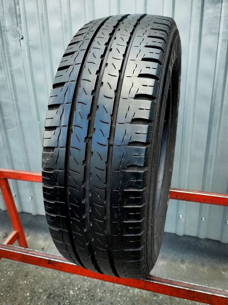 Б/у шина 205/65 R15C Kleber Transpro