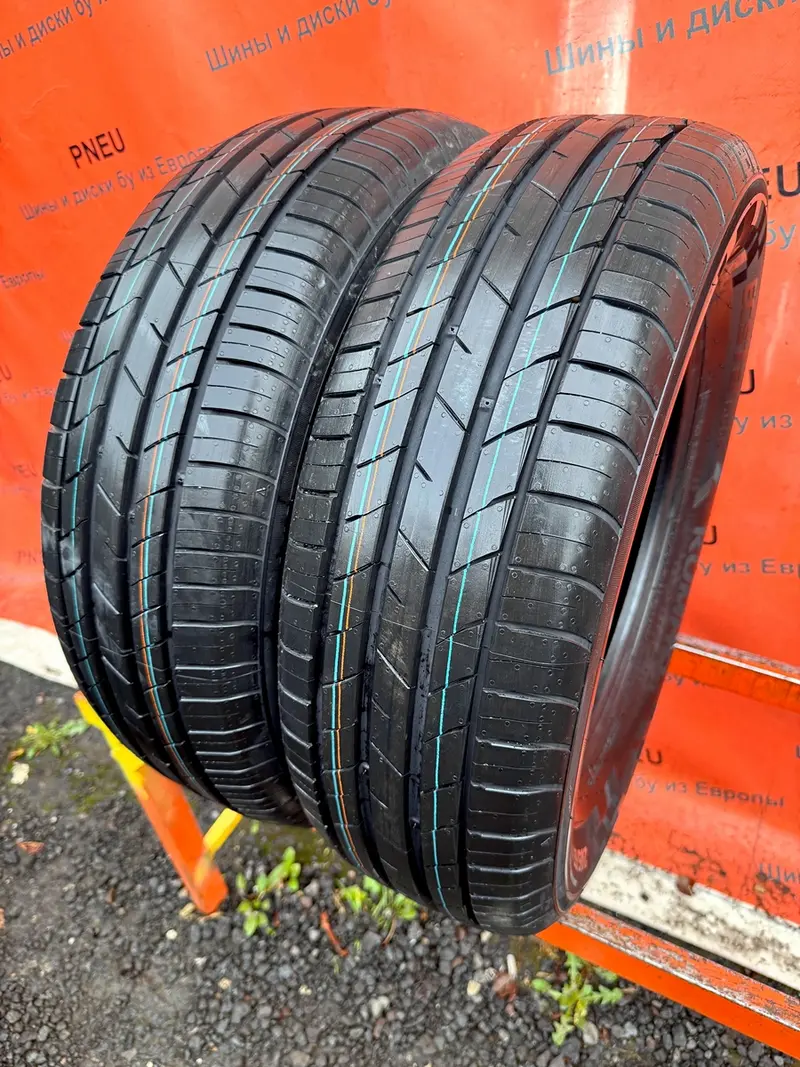 Пара новых шин 205/65 R15 Kumho Ecsta HS 52