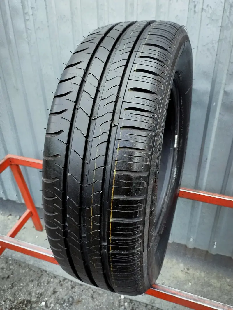 Б/у шина 205/65 R15 Michelin Energy Saver, фото 1