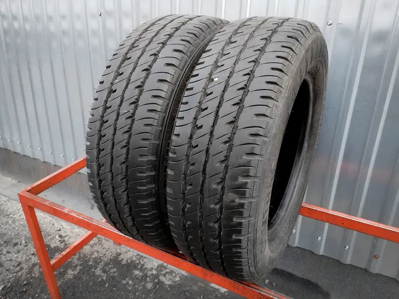 Пара б/у шин 205/65 R15C Vredestein Comtrac