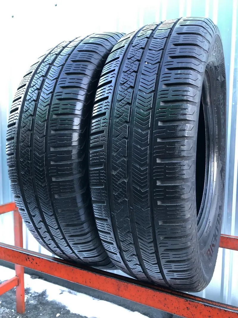 Пара б/у шин 205/65 R15 Vredestein Quatrac 5
