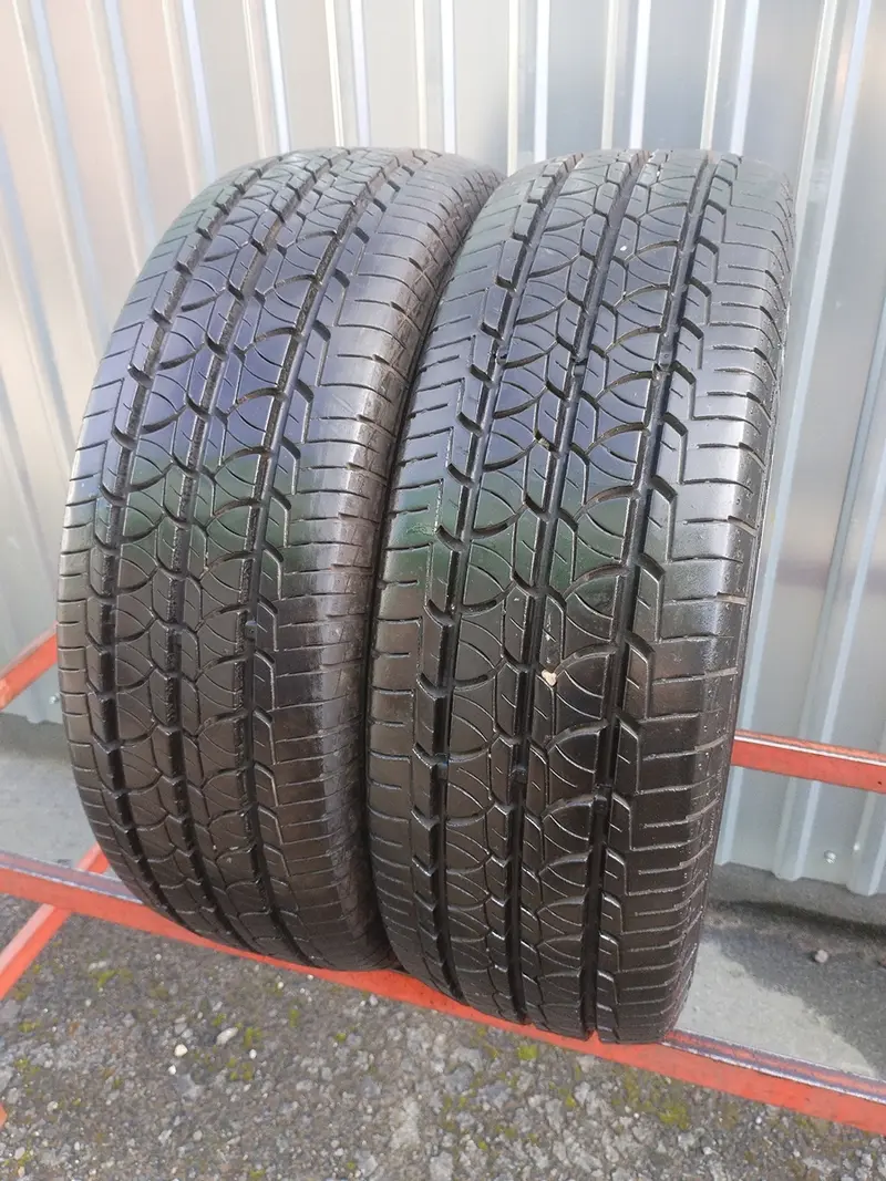 Пара б/у шин 205/65 R16C Barum Vanis 2