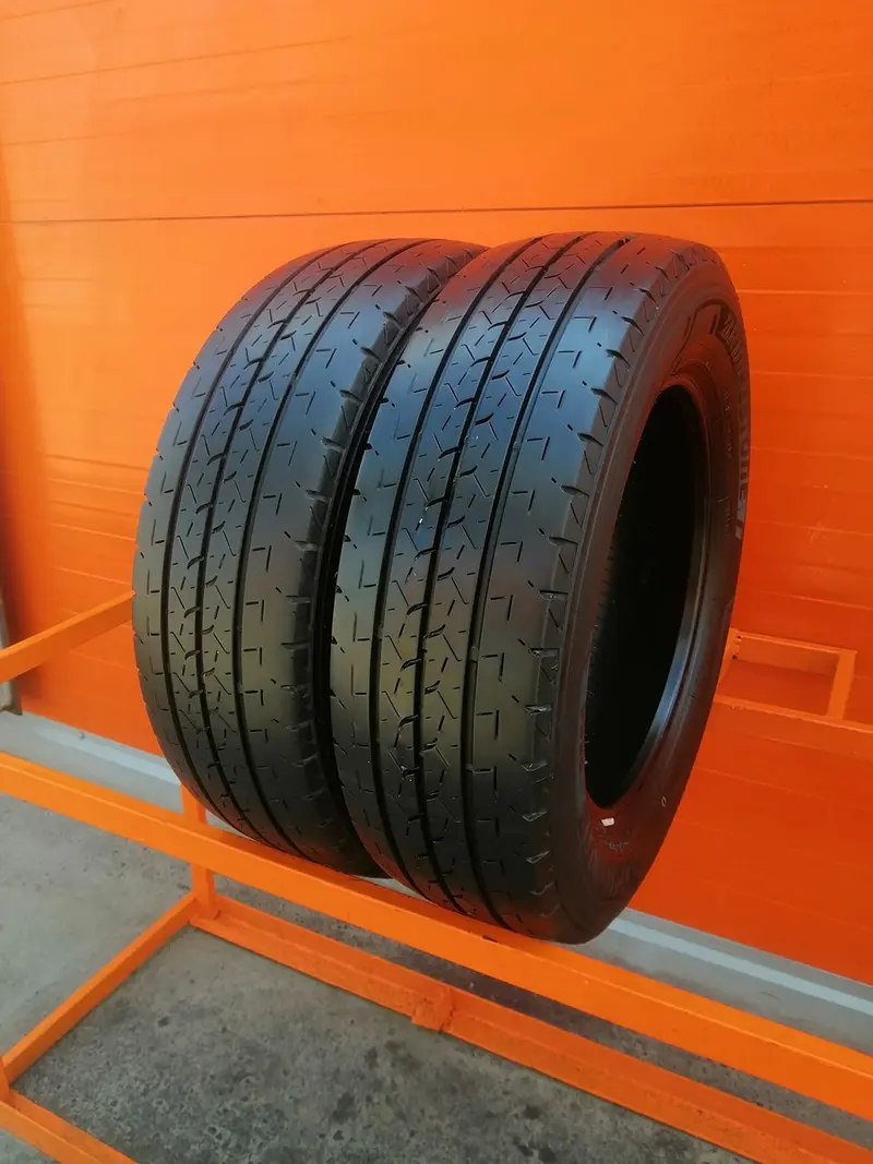Пара б/у шин 205/65 R16C Bridgestone Duravis R660
