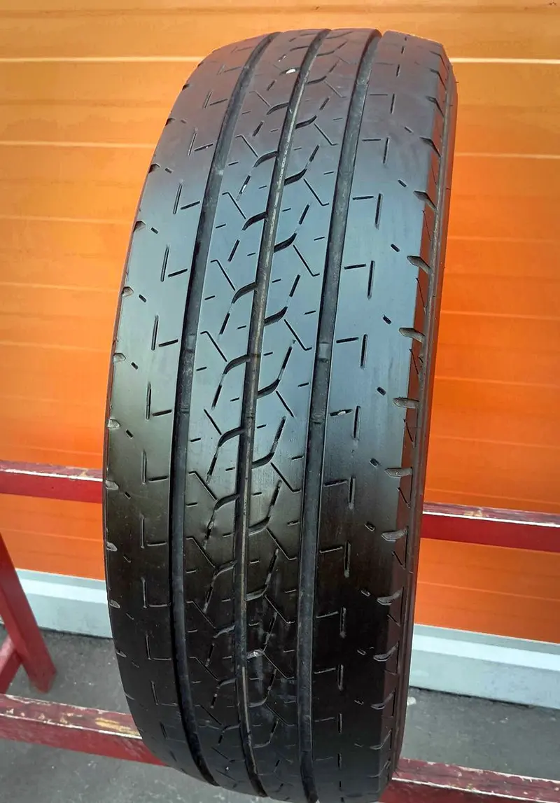 Б/у шина 205/65 R16C Bridgestone Duravis R660eco