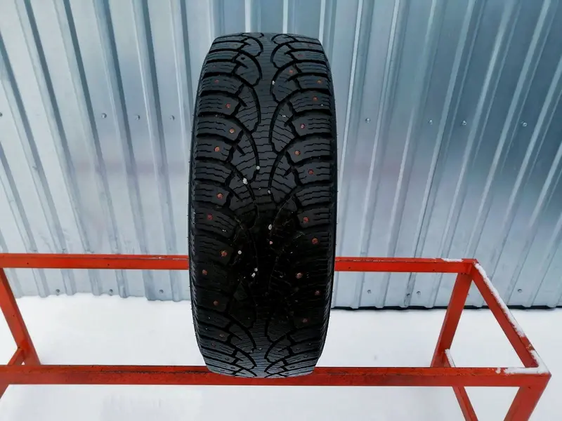 Б/у шина 205/65 R16C Bridgestone Noranza 001 VAN, фото 1