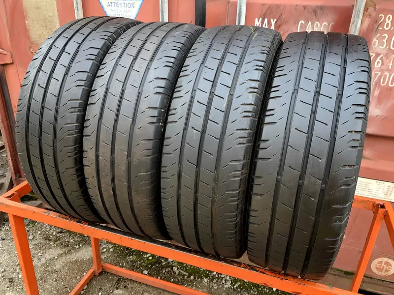 Комплект б/у шин 205/65 R16C Continental ContiVanContact 200