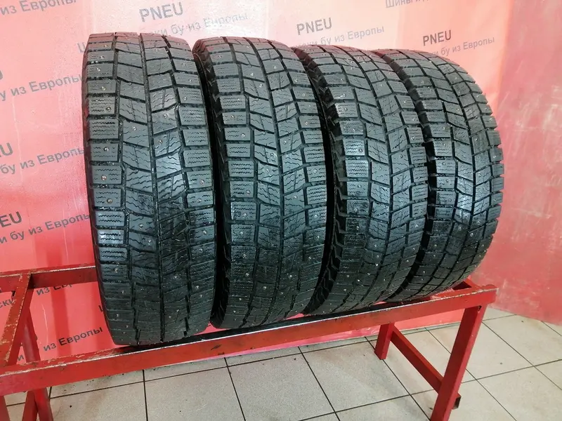 Комплект б/у шин 205/65 R16C Continental VanContact Ice