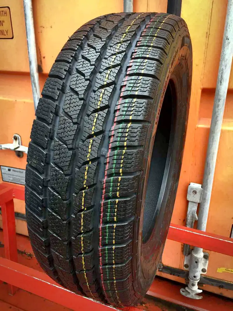 Новая шина 205/65 R16 Continental VanContact Winter