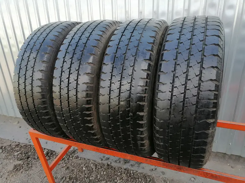 Комплект б/у шин 205/65 R16C Goodyear Cargo G26