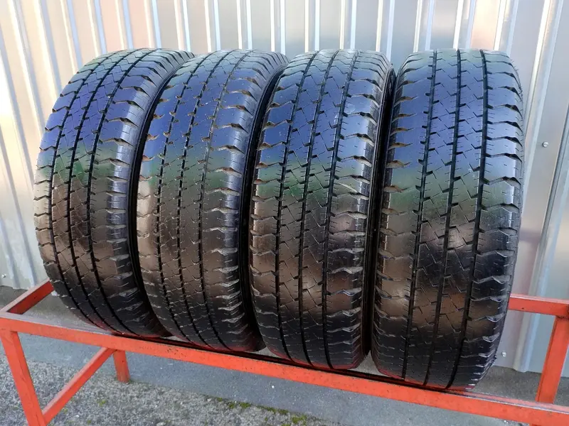 Комплект б/у шин 205/65 R16C Goodyear Cargo G26