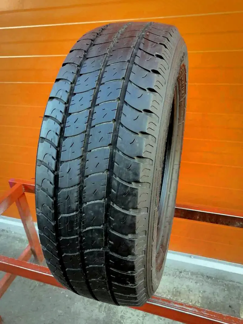 Б/у шина 205/65 R16C Goodyear Cargo Marathon