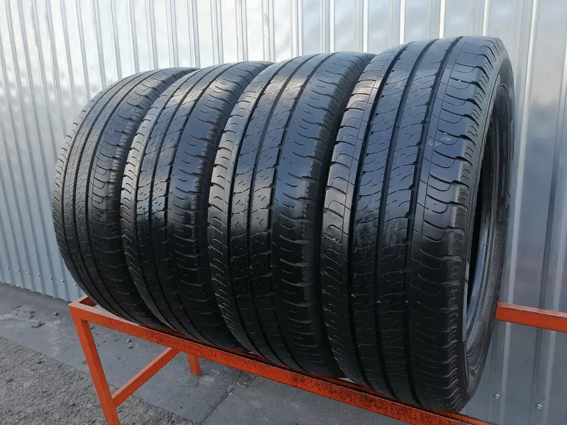 Комплект б/у шин 205/65 R16C Goodyear EfficientGrip Cargo, фото 1