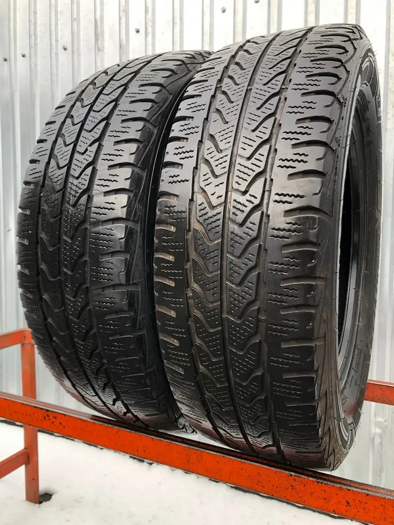 Пара б/у шин 205/65 R16C Goodyear UltraGrip Cargo