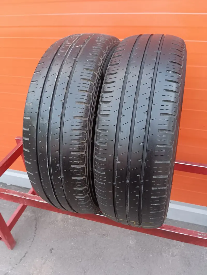 Пара б/у шин 205/65 R16C Hankook Vantra LT RA18
