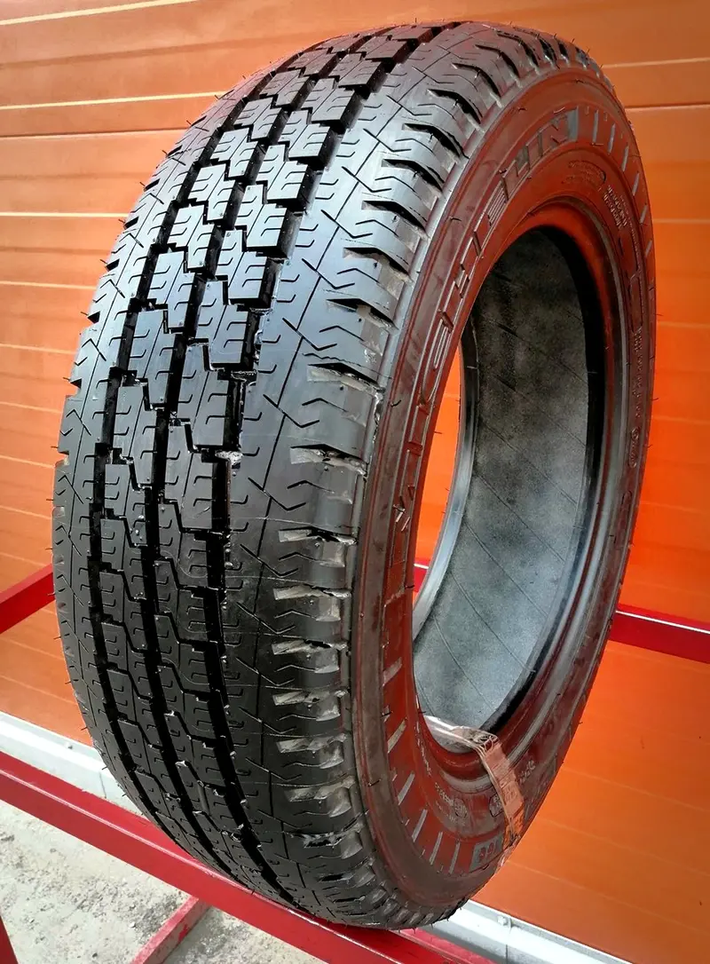 Новая шина 205/65 R16 Michelin Agilis 81