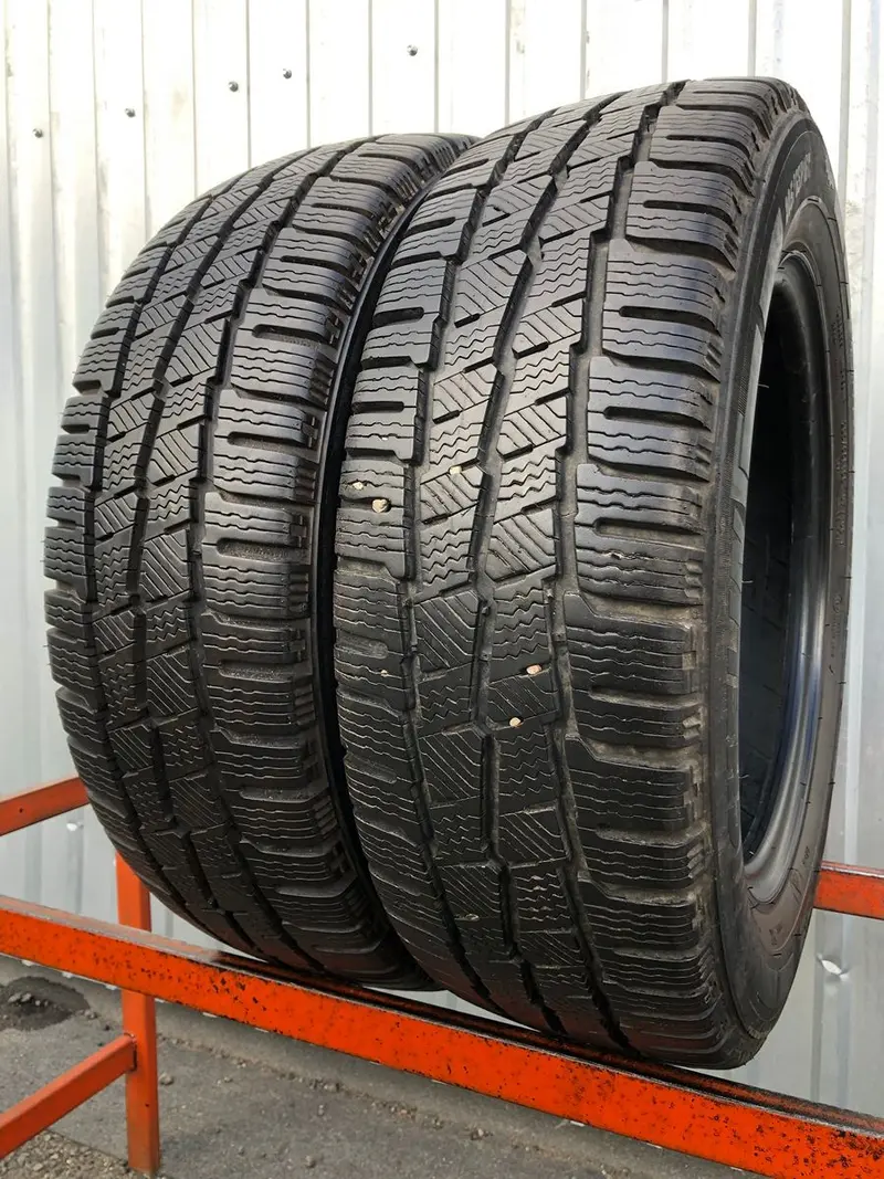 Пара б/у шин 205/65 R16C Michelin Agilis Alpin