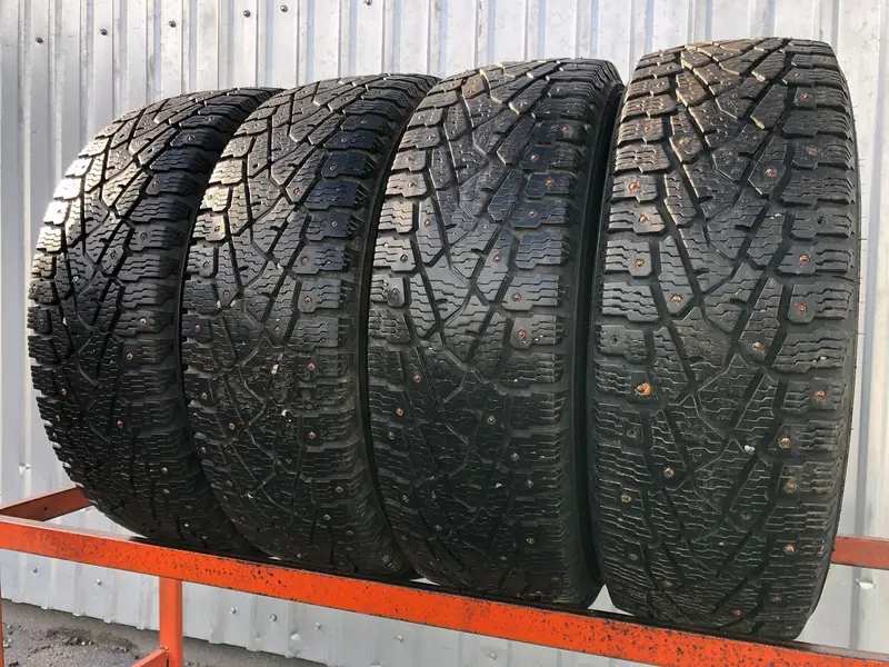 Комплект б/у шин 205/65 R16C Nokian Hakkapeliitta C3