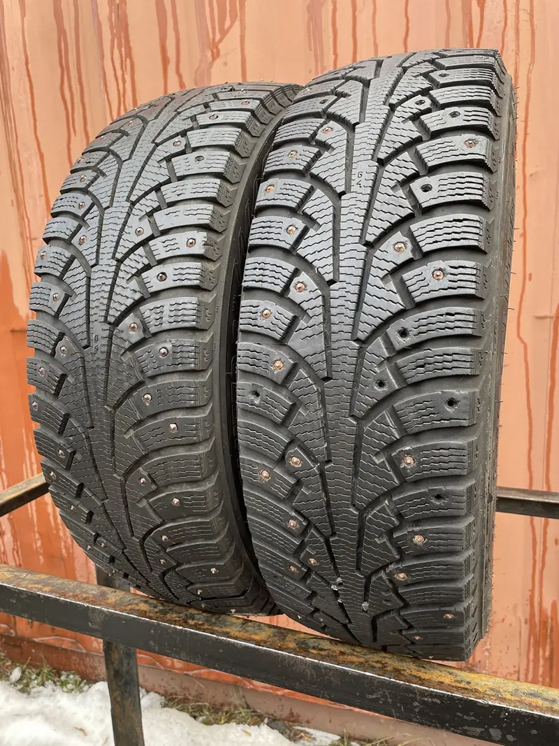 Пара б/у шин 205/65 R16C Nokian Hakkapeliitta C VAN