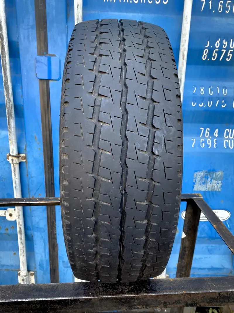 Б/у шина 205/65 R16C Toyo H08