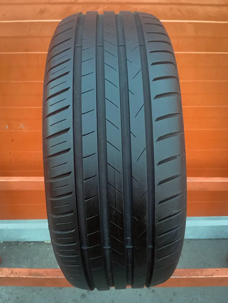Б/у шина 205/65 R16 Vredestein Ultrac