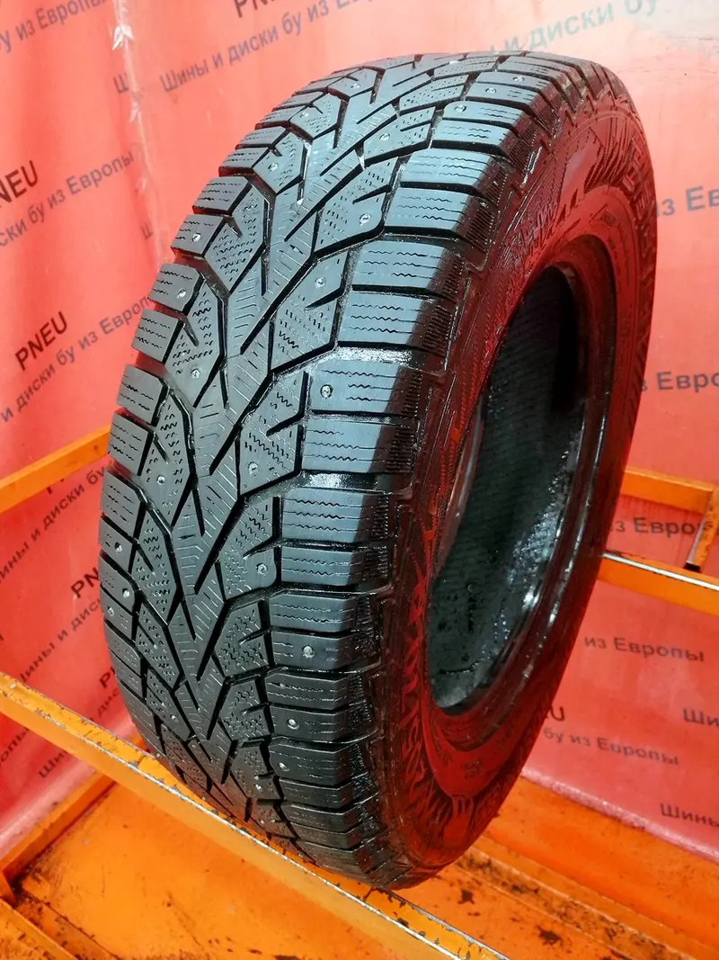 Б/у шина 205/70 R15 Gislaved Nord Frost 100