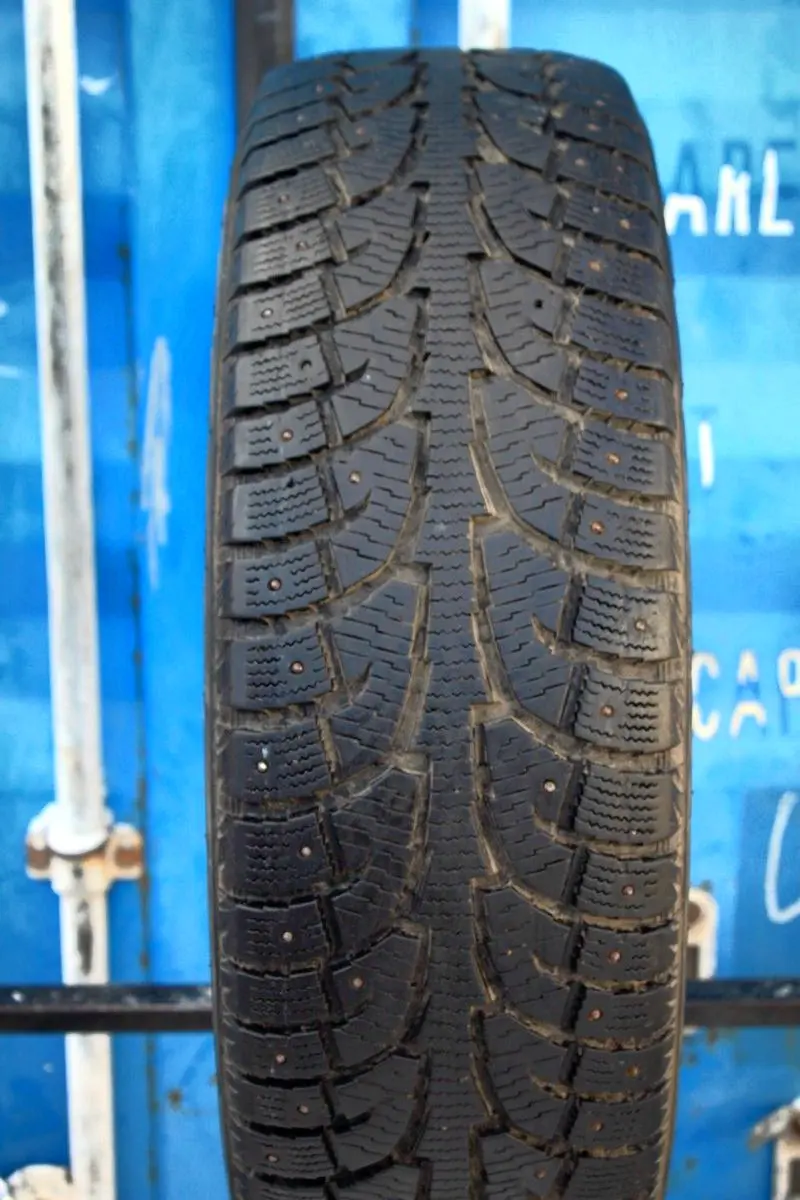 Б/у шина 205/70 R15 Hankook Winter I Pike RW11