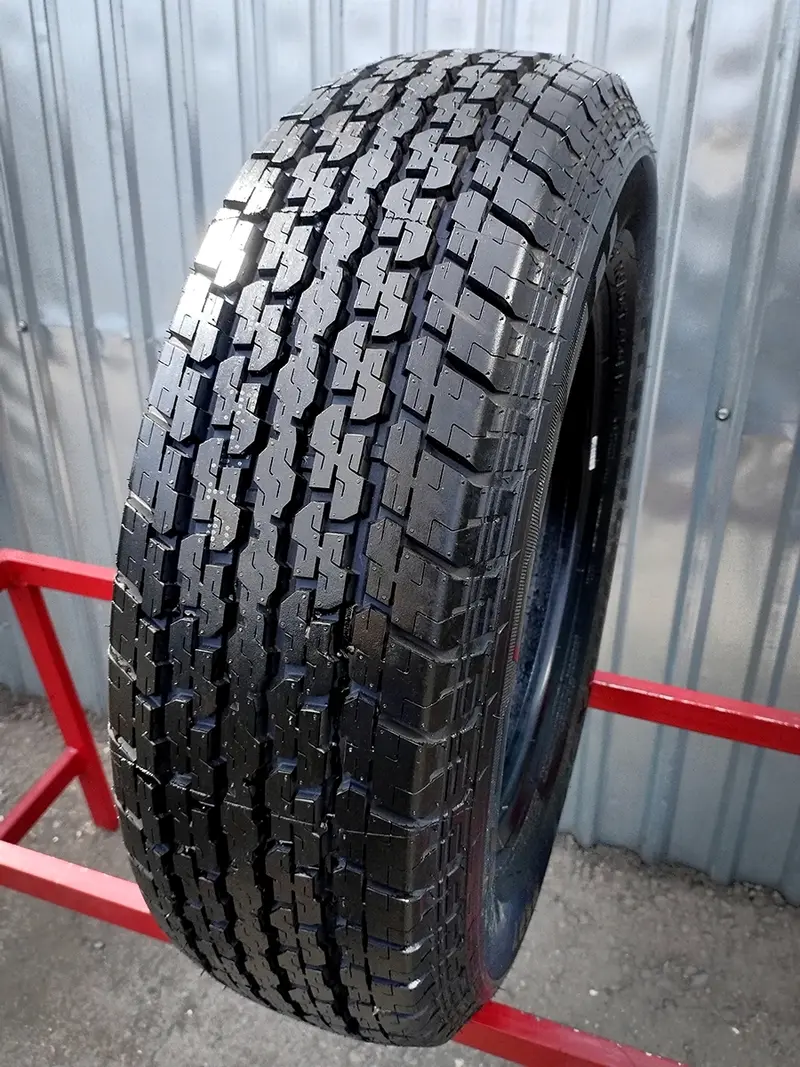 Новая шина 205/70 R15 Kapsen RS27 Practical Max H/T