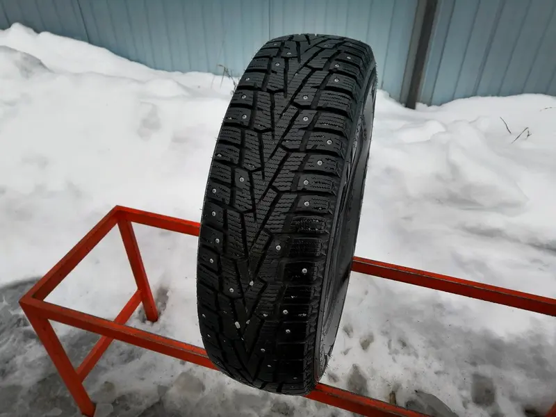 Б/у шина 205/70 R15 Nexen Winguard Winspike WGWS-01