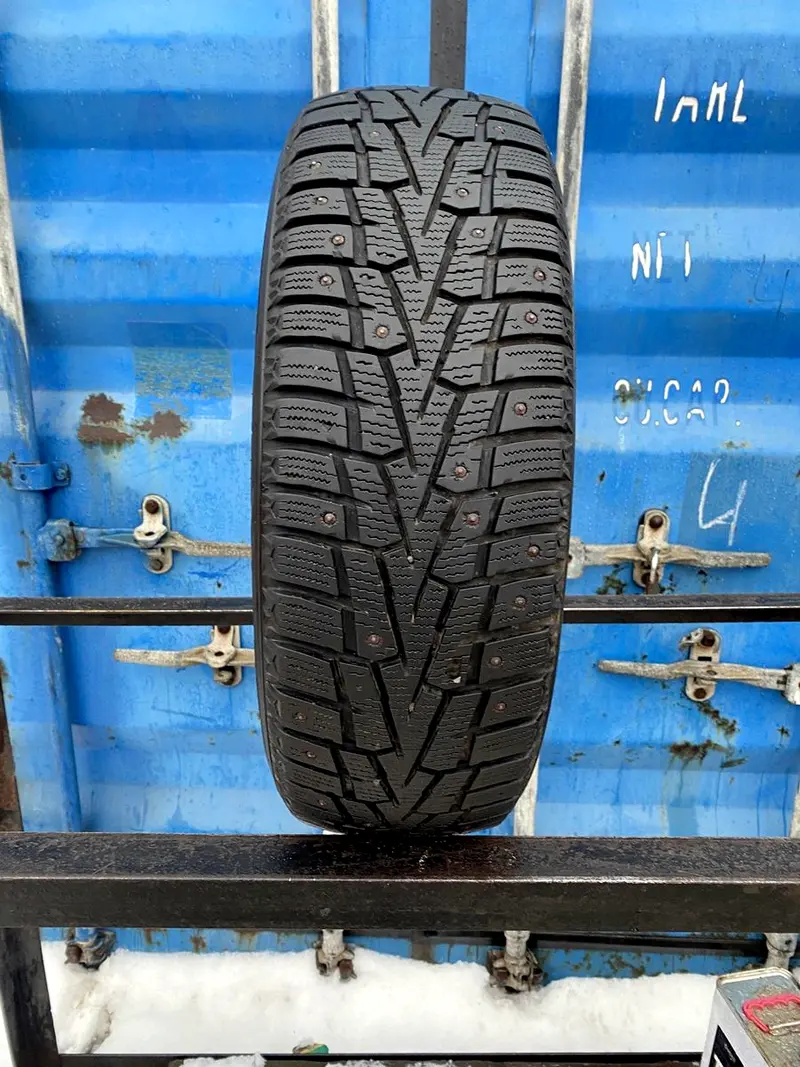 Б/у шина 205/70 R15 Nexen Winguard Winspike WGWS-02