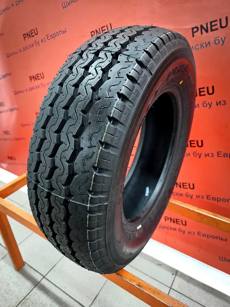 Новая шина 205/70 R15 TRIANGLE TR652