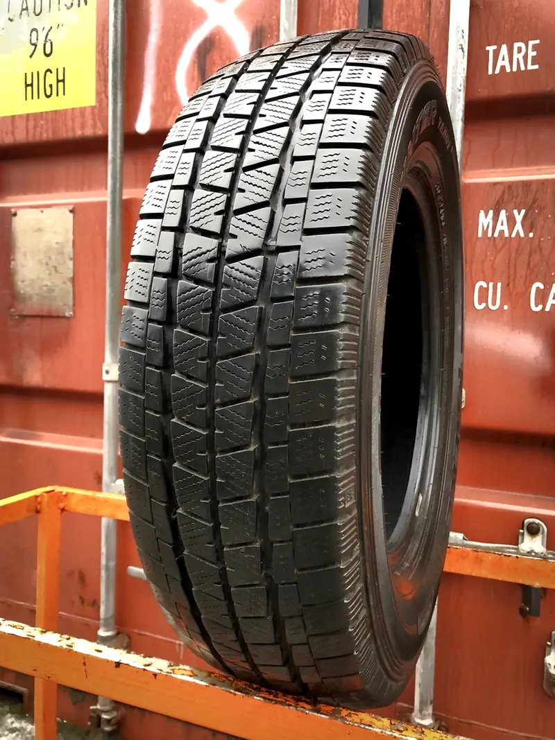 Б/у шина 205/75 R16C Falken Eurowinter VAN01, фото 1