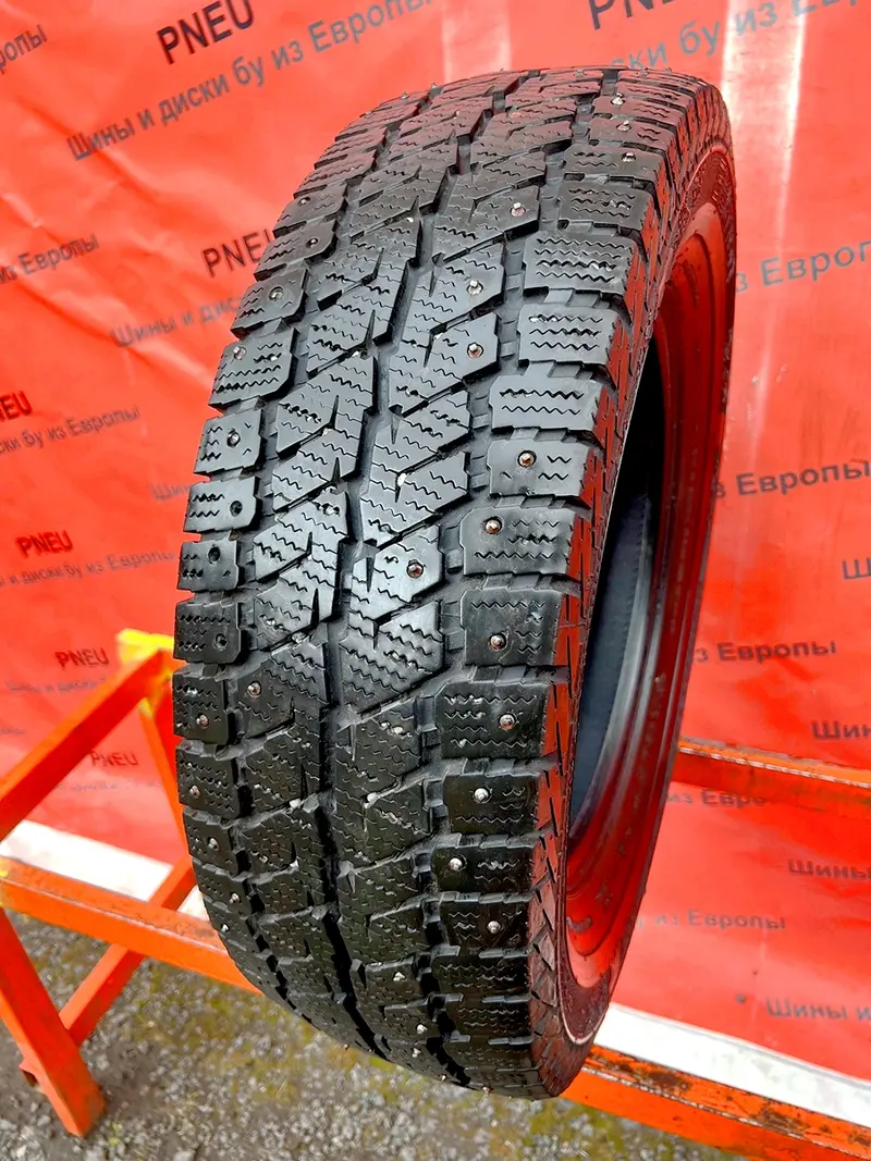 Б/у шина 205/75 R16C Gislaved Nord Frost VAN