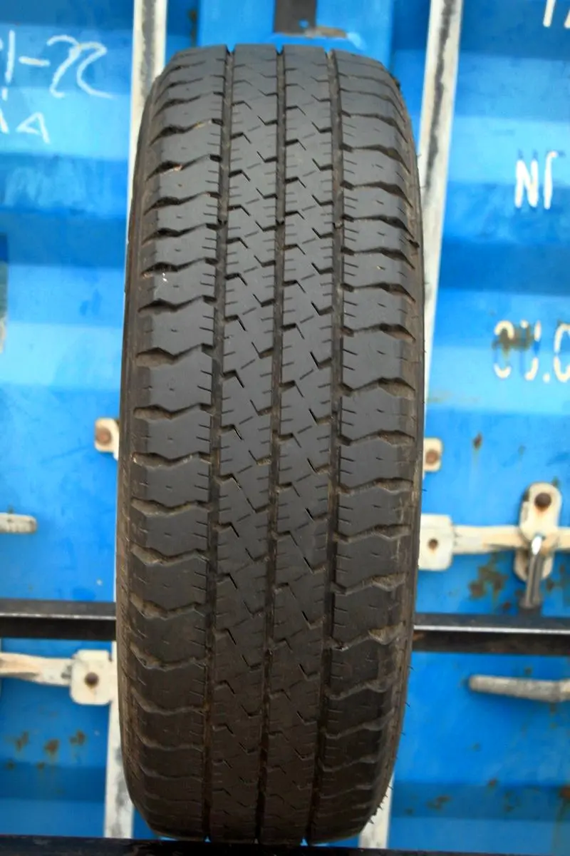Б/у шина 205/75 R16C Goodyear Cargo G26