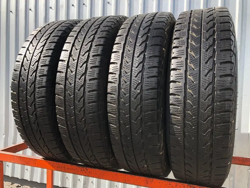 Комплект б/у шин 205/75 R16C Goodyear UltraGrip Cargo