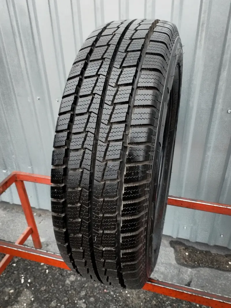 Б/у шина 205/75 R16C Hankook Winter RW06