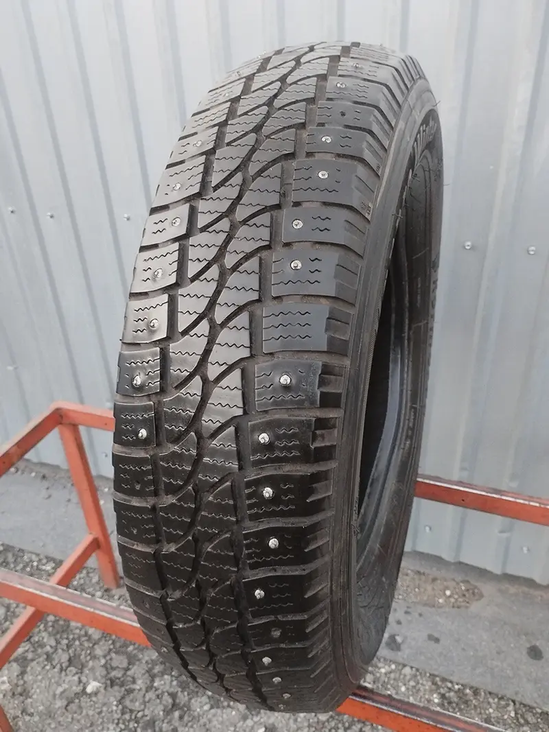 Б/у шина 205/75 R16C Kormoran VanPro Winter