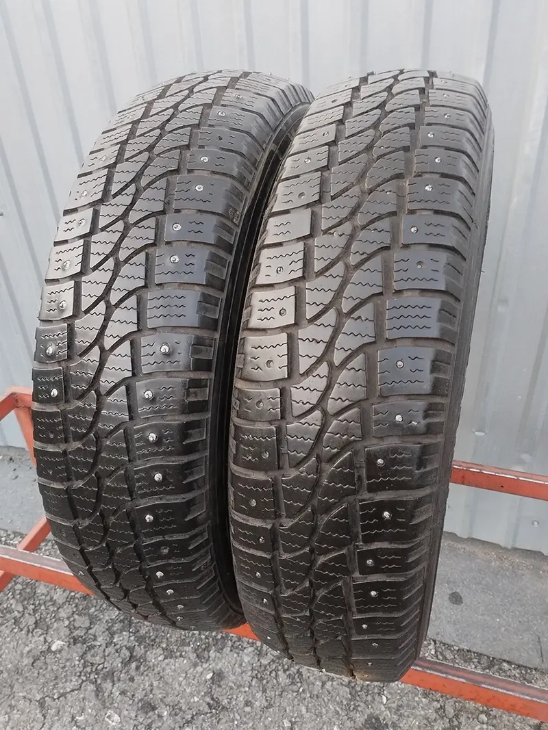 Пара б/у шин 205/75 R16C Kormoran VanPro Winter