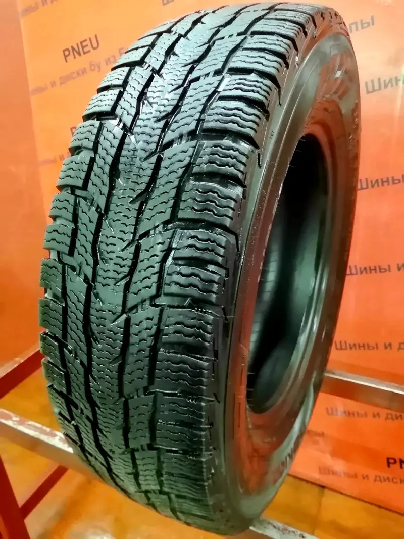 Б/у шина 205/75 R16C Nokian WR C3