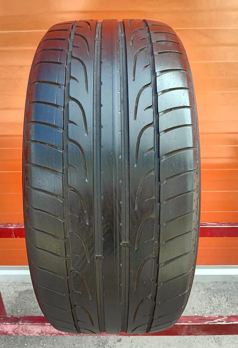 Б/у шина 215/35 R19 Dunlop SP Sport Maxx