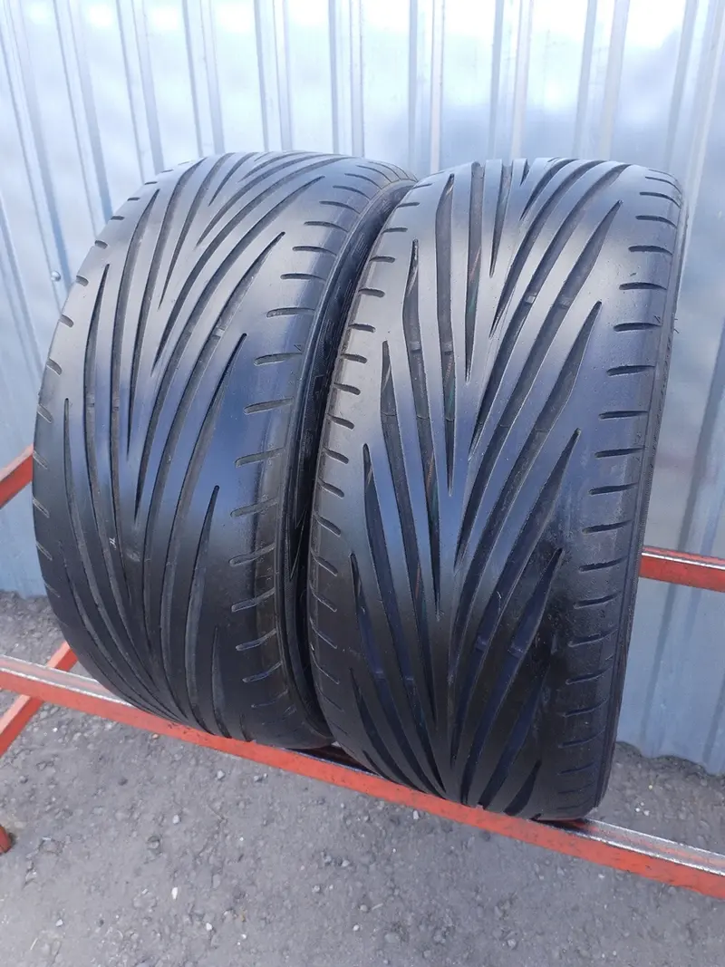 Пара б/у шин 215/40 R16 Goodyear Eagle F1 GS-D3