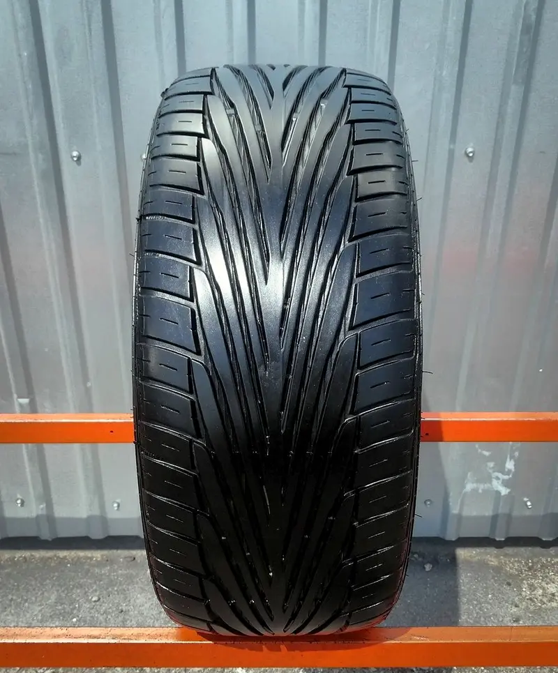 Б/у шина 215/40 R16 Uniroyal Rain Sport 2