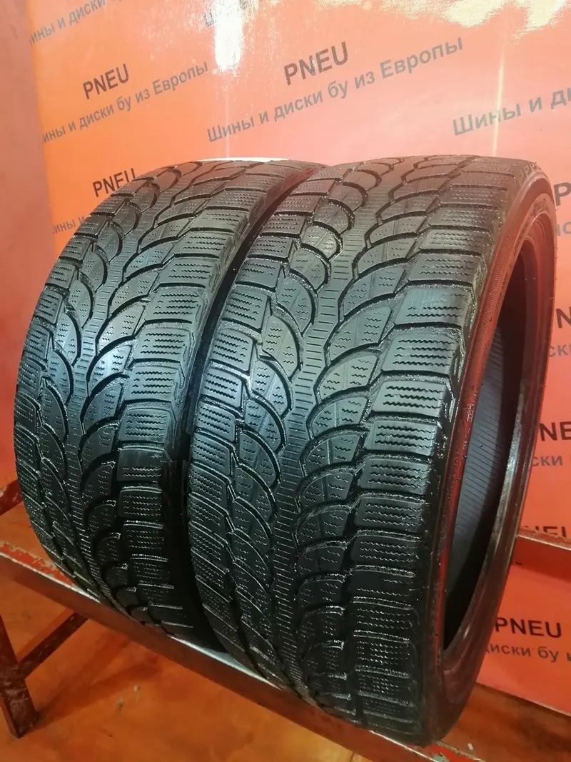 Пара б/у шин 215/40 R17 Bridgestone Blizzak LM32, фото 1