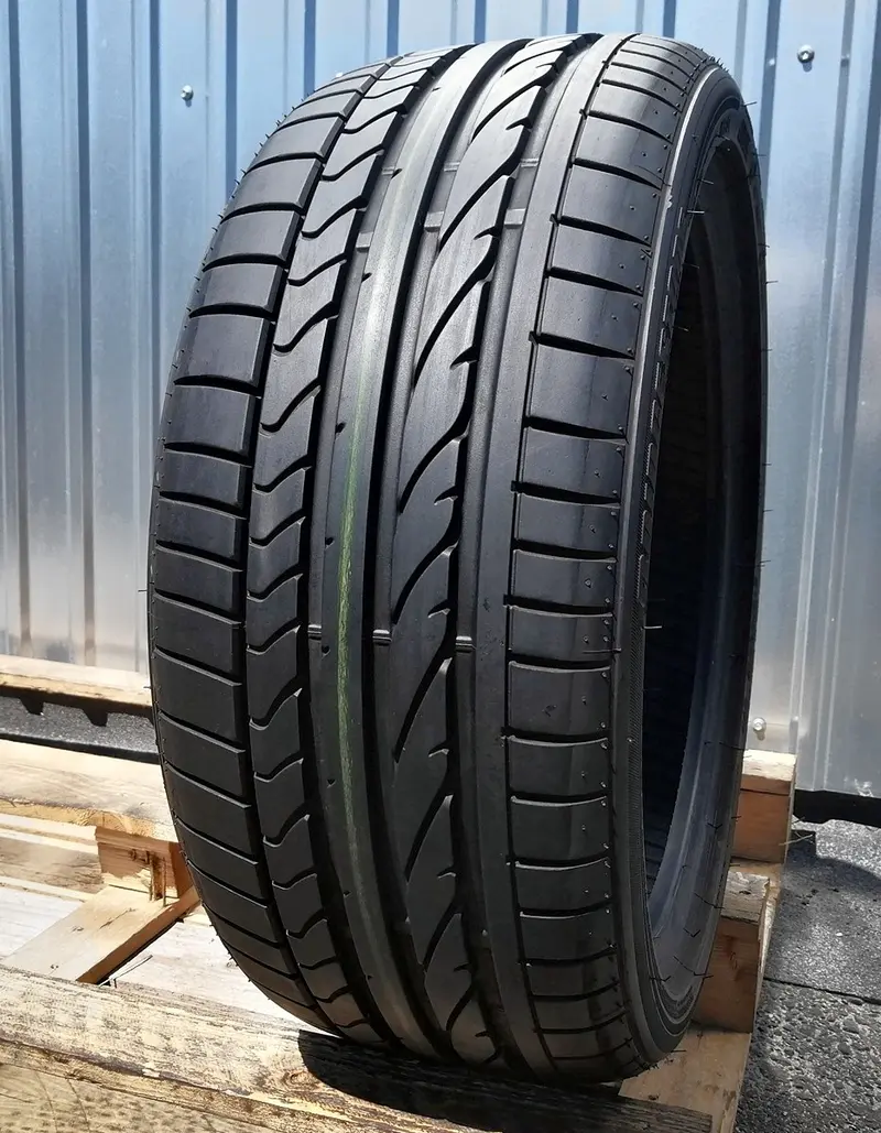 Б/у шина 215/40 R17 Bridgestone Potenza RE 050A
