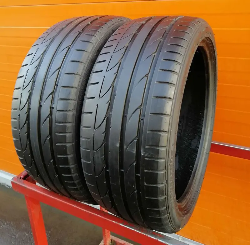 Пара б/у шин 215/40 R17 Bridgestone Potenza S001