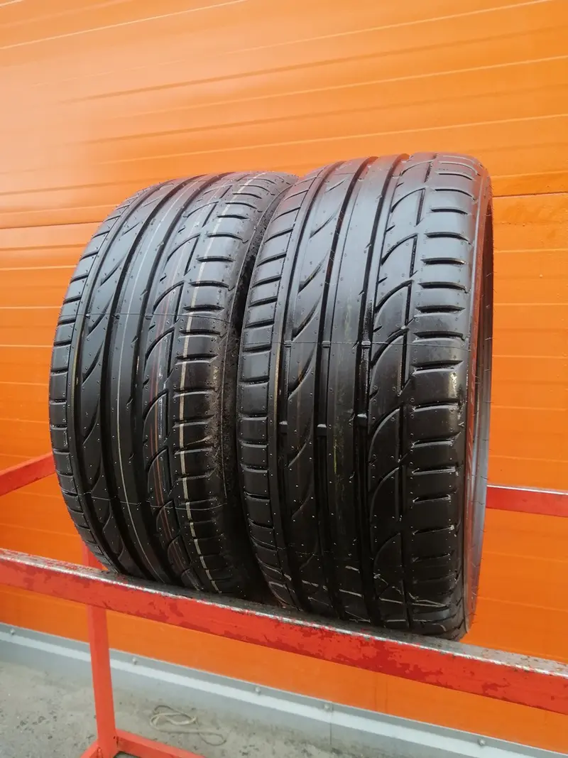 Пара б/у шин 215/40 R17 Bridgestone Potenza S001