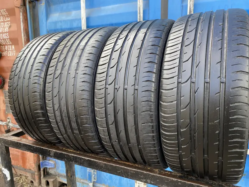 Комплект б/у шин 215/40 R17 Continental ContiPremiumContact 2