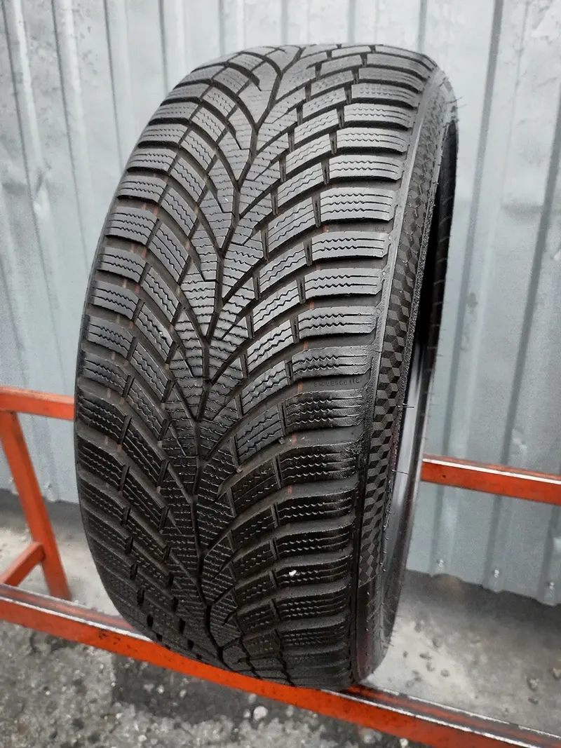 Б/у шина 215/40 R17 Continental ContiWinterContact TS 870